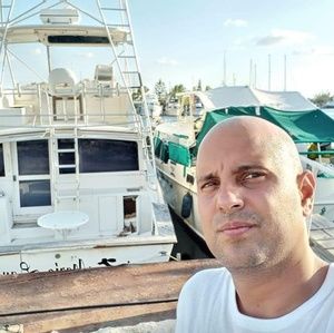 Meet your Posher, Antonio